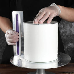 Cake softener scrubber