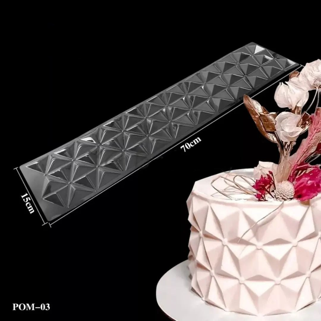 Flexible plastic cake mold bm-1123