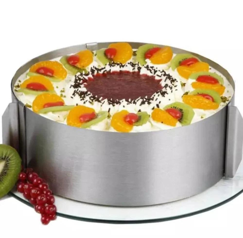 Cake cutting mold, adjustable from 24cm to 30cm
