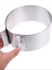 Cake cutting mold, adjustable from 24cm to 30cm